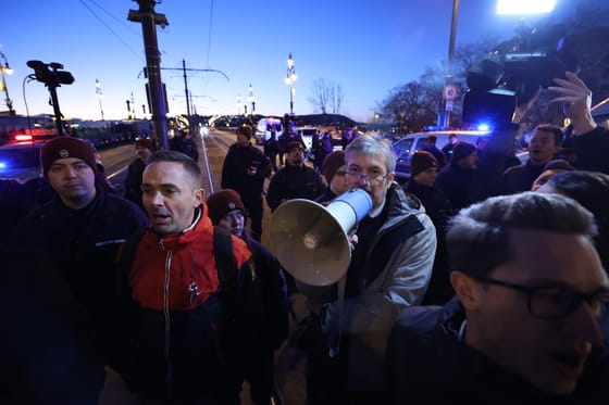 Hadházy: Papírunk van róla, hogy tilos tiltakozni a Pride betiltása ellen
