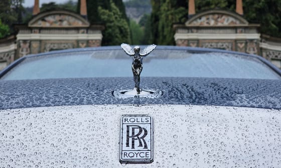 A legnagyobb überluxus Rolls-Royce is tisztán elektromossá válik