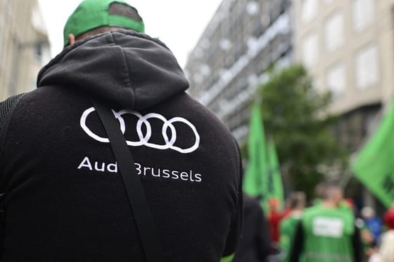 80-160 millió forint végkielégítést is kaphatnak a bezáró brüsszeli Audi-gyár dolgozói