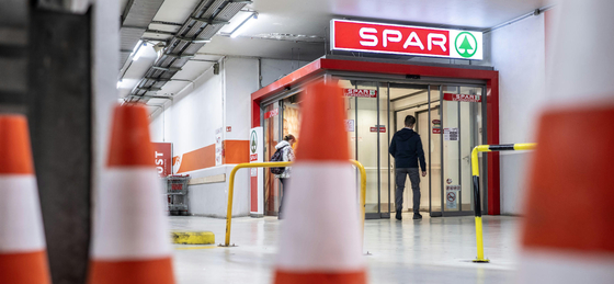 Dolgozóinak írt levelében panaszkodik az árrésstopra a Spar