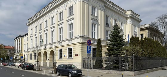 Sulyok Tamás felmentette a varsói magyar nagykövetet