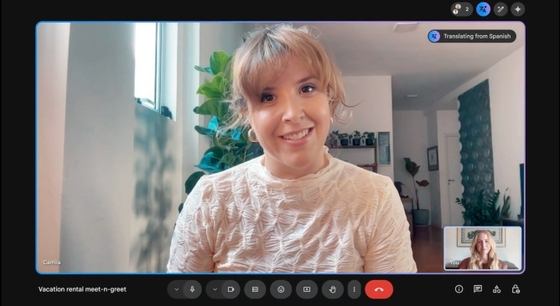 Tolmácsolós funkció jön a Google Meetbe