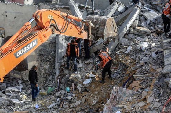 Izrael ismét bombázta Rafahot, a jelentések szerint több gyerek meghalt