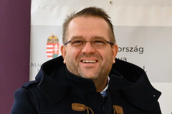 Akinek hasít az építőipar: Paár Attila WHB-ja fénysebességre kapcsolt