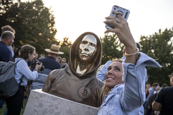 Tőzsde és kripto, már tiniként – így fektet be a Gen Z