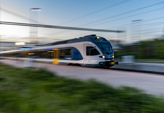 Megszavaztatja a MÁV, mikor induljon mentesítő vonat