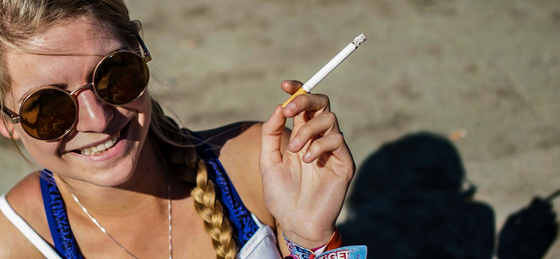 A most 14-15 éves brit fiataloknak már soha nem lesz lehetőségük legálisan cigit venni egy törvénytervezet szerint