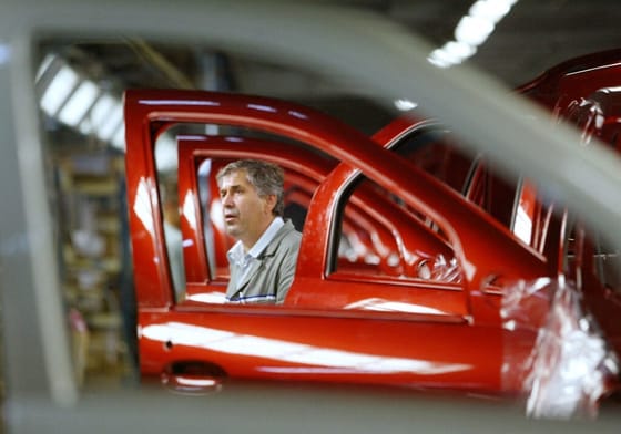 Elbocsátási programot indít a Dacia – tízmillió forint feletti lelépési pénzek is lesznek