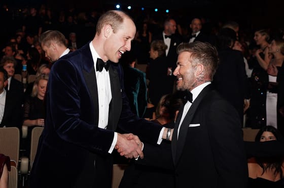 Lovaggá ütik David Beckhamet