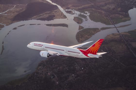 Lezuhant indiai utasszállító: mit lehet tudni a Boeing 787-8 Dreamlinerről? Mennyire biztonságos a repülőgép?