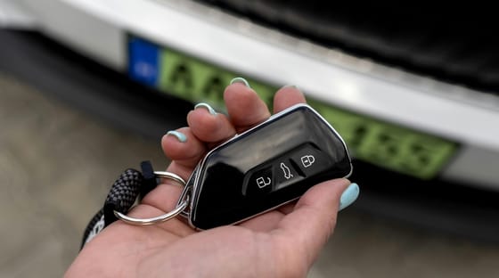 Kiadták a százezredik zöld rendszámot, de közeleg a változás