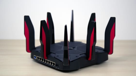 Kritikus biztonsági hibára bukkantak egy 177 ezer forintos wifi routerben