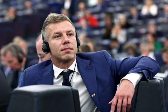 Harmadik alkalommal is kikérték Magyar Péter mentelmi jogát