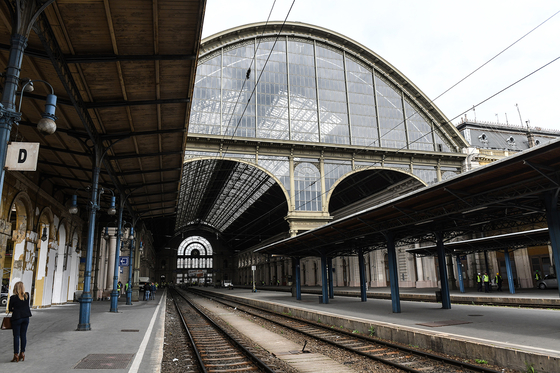 Lövöldözés lehetett a Keleti pályaudvarnál hétfőn, emberölés előkészülete miatt nyomoznak