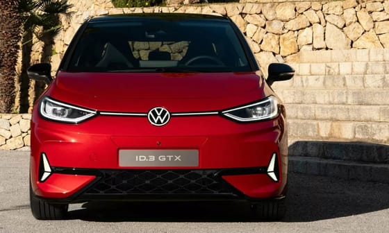 Beárazták a Teslát legyorsuló legsportosabb VW villanyautót