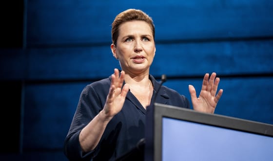 Mundo: El primer ministro danés fue golpeado en Copenhague