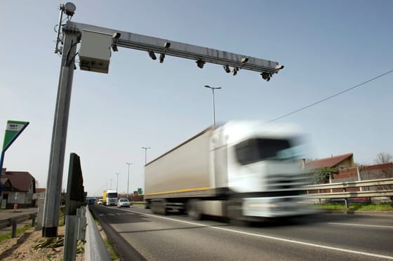 Hónapokkal a felállításuk után még mindig csak teszteli az ORFK a Budapesttől kapott traffipaxokat