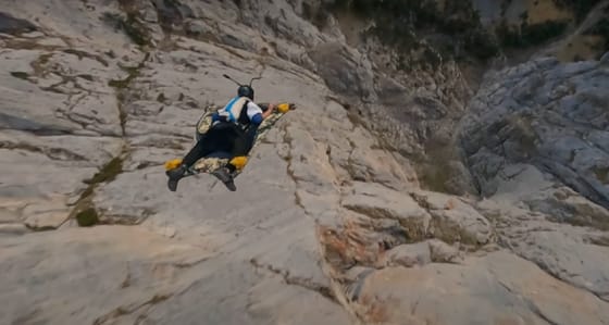 Valóság lett Aladdin varázsszőnyegéből – videó