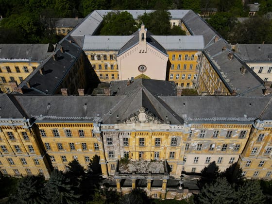 Már százmilliókat költöttek a Lipótmezőn elit iskolát tervező alapítványra, amely még az égvilágon semmit sem csinált