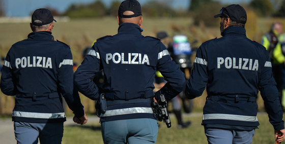 Halott magzatot találtak Pármában egy park járdáján