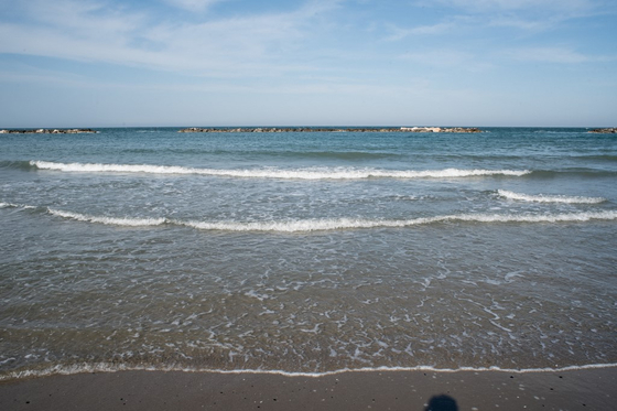 Strandbuldózer gázolt halálra egy turistát egy népszerű olasz üdülőhelyen
