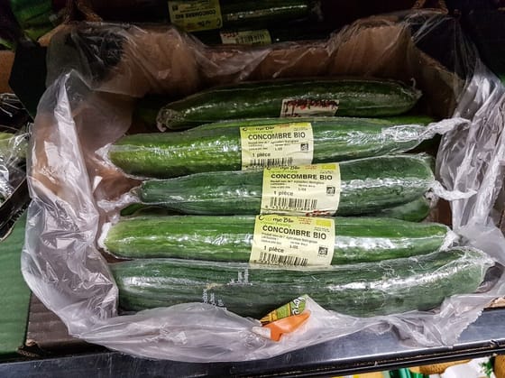 De miért van műanyagba csomagolva minden egyes kígyóuborka?