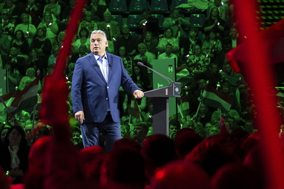 Orbán üzent a Harcosok Klubjának: Akkor lesz béke, amikor győzünk