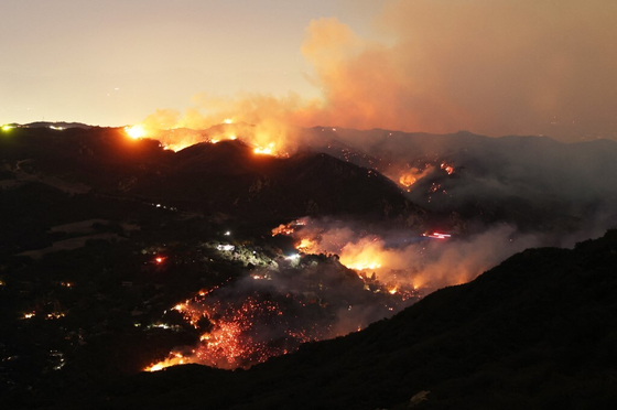 Tűztornádót videóztak a Los Angeles-i apokalipszisben