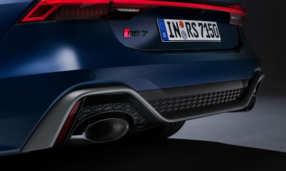 Elveszíti a V8-at, de az új M5-nél is erősebb lesz az Audi RS7