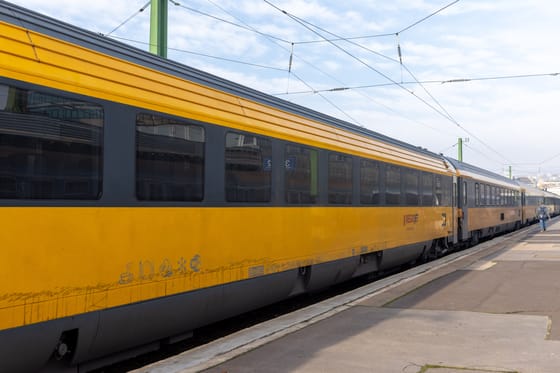 Vonattal Budapestről Bécsbe: a cseh magánvasút nemcsak a MÁV-ot, de a Railjetet is lemosta a pályáról