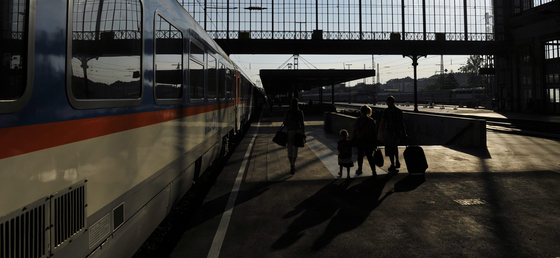 Most a MÁV ingatlanüzleteiért felel az a vezető, aki egykor az MNB-alapítványok befektetéseit irányította