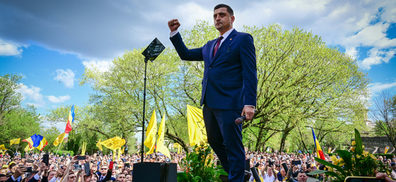 Exit poll: a szélsőjobbos George Simion nyerte a román elnökválasztás első fordulóját