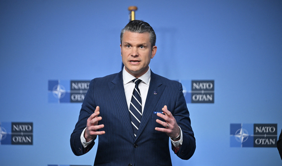 Trump védelmi minisztere olyan NATO-kiadásnövekedést helyezett kilátásba, ami Orbán szerint tüdőlövéssel ér fel a magyar gazdaságnak