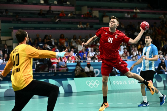 Deportes: Éxito seguro: la selección masculina de balonmano de Hungría venció a Argentina por 10 goles