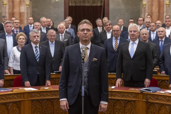 A Csák Jánost váltó Hankó Balázs utódját is megtalálhatták