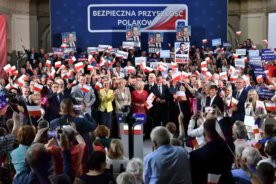 Elutasította a volt kormánypárt elszámolását a tavalyi választási kampányról a lengyel választási bizottság