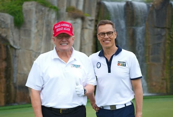 Trumppal golfozott Floridában a finn elnök, és határidőt is javasolt neki az ukrajnai tűzszünet megkötésére