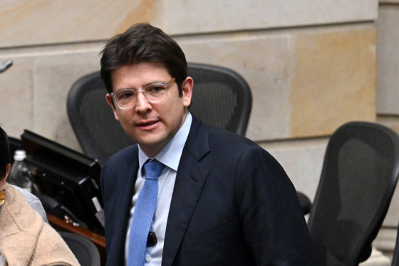 Hátulról lelőtték, életveszélyesen megsebesült Kolumbia egyik elnökjelöltje