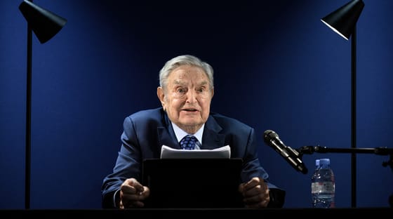 Soros György, Messi és a U2 énekese is kitüntetést kap Joe Bidentől