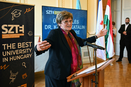 Karikó Katalin a Szegedi Tudományegyetemnek ajánlotta fel a Nobel-díjával járó félmillió dollárt