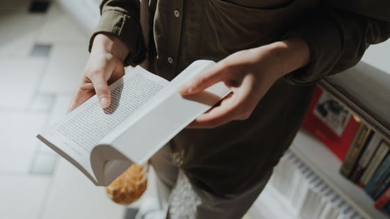 Oroszországban egy nagykereskedő cég már a könyvesboltokat is cenzúrázza