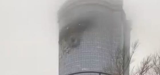 Videó: A fronttól 1000 kilométerre lévő orosz luxusapartmanra támadtak drónokkal az ukránok