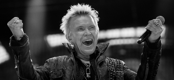 Budapestre jön Billy Idol