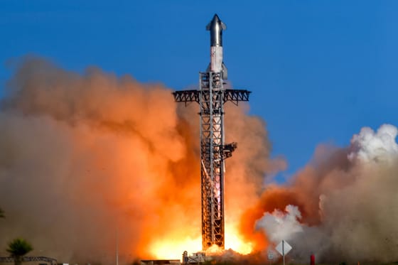 A SpaceX rakétáiból visszahulló törmelék akadályozza a repülőgépek felszállását Ausztráliában