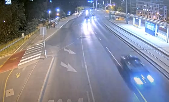 Nem kaphat jóvátételt az Árpád hídi balesetet okozó Mercedes sofőrje