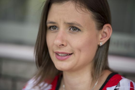 Dúró Dóra lemondott a mentelmi jogáról, miután eljárás indult ellene a plakátátragasztós akciója miatt