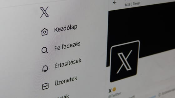Meghátrált az X, nem nyúl az európai felhasználók bejegyzéseihez