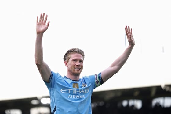 Kevin De Bruyne a Napoliban folytatja
