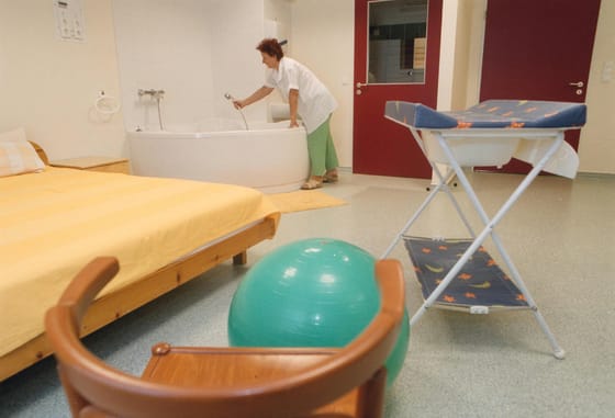 2025-ben is óriási adósságot görgetnek maguk előtt a kórházak