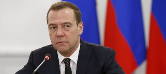 Dmitrij Medvegyev megfenyegette a fogolycsere keretében kiszabadult orosz ellenzékieket